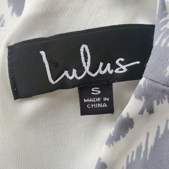 Lulu's Give Me a Print Slate Grey Print Shift Dress Size Small - Picture 5 of 7